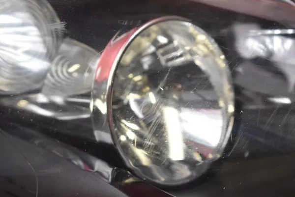 Farol Direito VW Golf 6 08-15 5K1941006M image 4