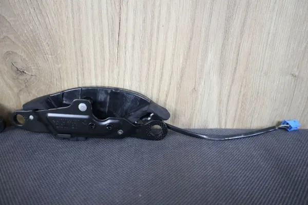 Mercedes SLK R172 taklås OEM A1727900377 image 3