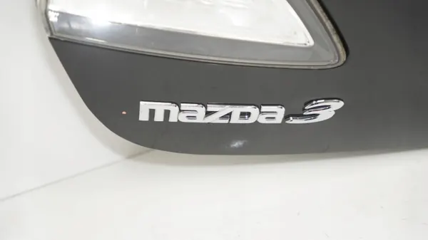 Puerta Trasera Mazda 3 BL 08-13 OEM 360197484 - Usado image 4