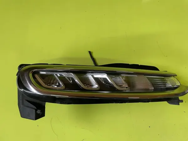 OEM 9822790280 Faro LED DRL Derecho Delantero Cromo image 4
