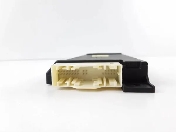Módulo sem chave Mercedes-Benz OEM A1679009421 image 3