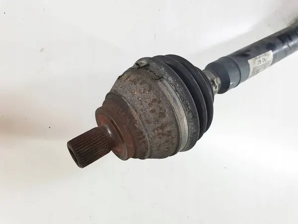 Volkswagen Passat CC 09r 3.6 V6 BWS Främre högra halvmuff image 3