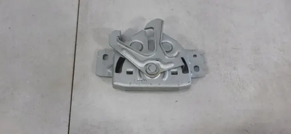 Suzuki Vitara Motorhaubenschloss OEM 82110-77E10 image 4
