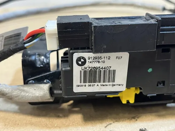 BMW 4 F36 Grand Coupe 428i Bagagelås Set 7269544 image 7