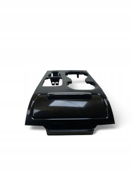 Volvo XC40 middenconsole asbak OEM 31469013 image 10