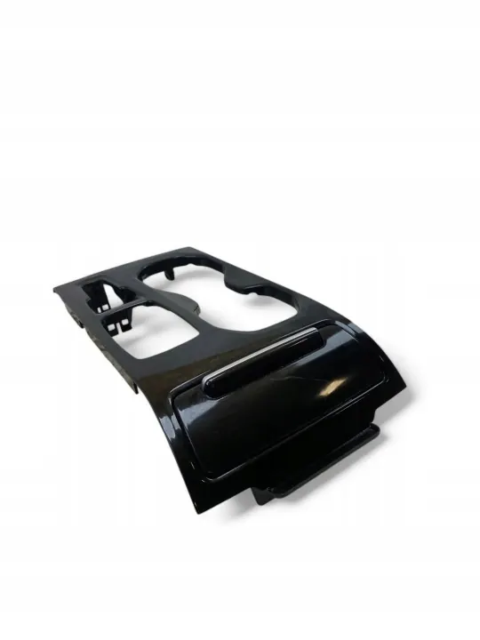 Volvo XC40 middenconsole asbak OEM 31469013 image 7