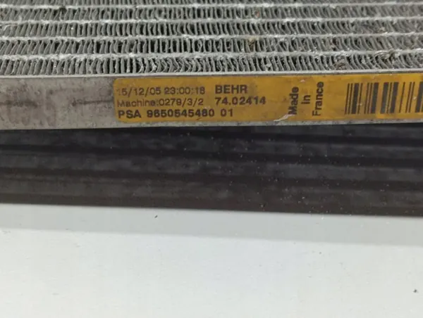 OEM 965054480 Ilmastointikondensaattori Peugeot Citroen image 4