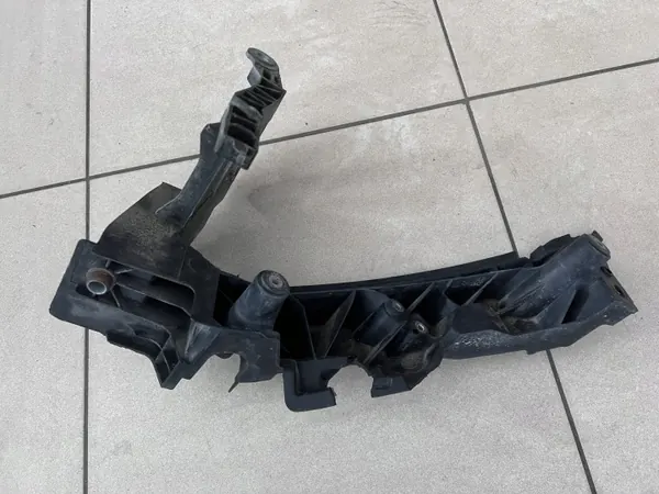 Audi Ajovalonkiinnike OEM 8R0805608B - Käytetty image 8