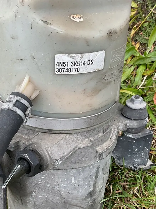 Bomba de direção assistida Volvo 4N513K514 DS image 2