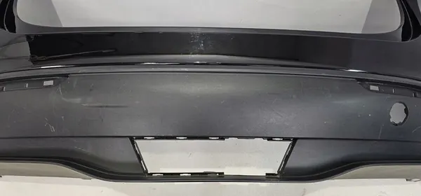 Paraurti posteriore Tesla Model Y image 9