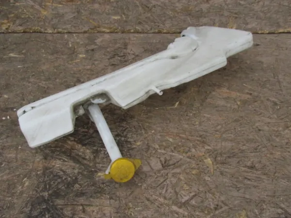 Pesunesteen säiliö Nissan Pathfinder III R51 28910EB500 image 3