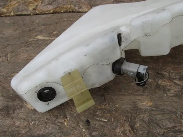 Pesunesteen säiliö Nissan Pathfinder III R51 28910EB500 image 5