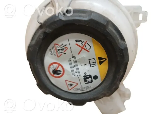 Cupra Formentor vätskebehållare OEM 5Q0121809A image 5