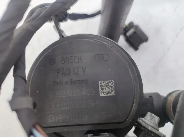 Pompe de soupape d'eau supplémentaire Mercedes C-Class W206 image 7