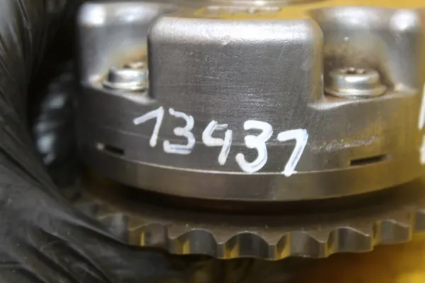 OEM 06E109083L Variabel Kamaxelregulator Höger Insug image 6