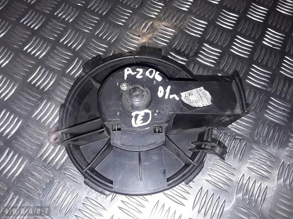 Peugeot 206 Lämmityspuhallin OEM 5576701 image 4