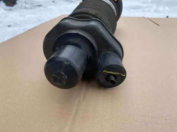 Framstötdämpare Porsche Cayenne 9Y OEM 9Y0616039B image 6