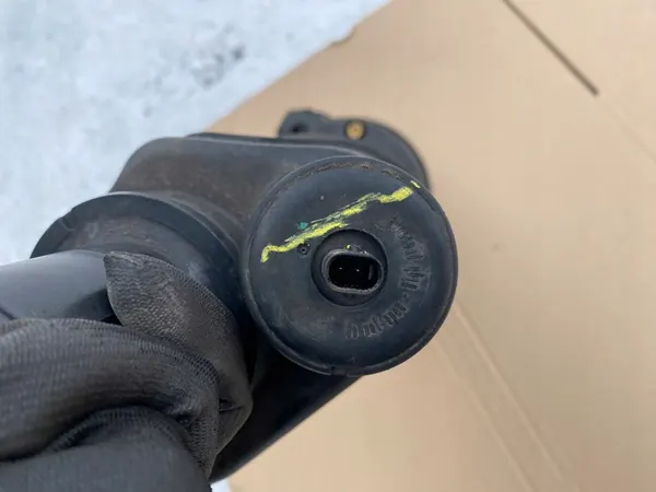 Framstötdämpare Porsche Cayenne 9Y OEM 9Y0616039B image 8