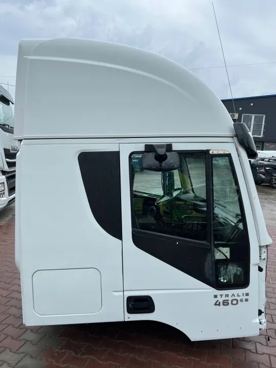 Paljas ohjaamokehys Iveco OE Stralis HI-WAY:lle image 4