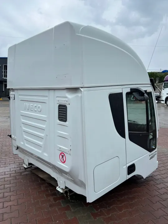 Paljas ohjaamokehys Iveco OE Stralis HI-WAY:lle image 5