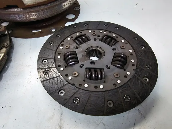 Volante bimassa Audi A4 B8 A5 3.0 TDI image 9