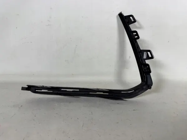 Faixa Para-choques Dianteiro Direito MG ZS Peça OEM image 3