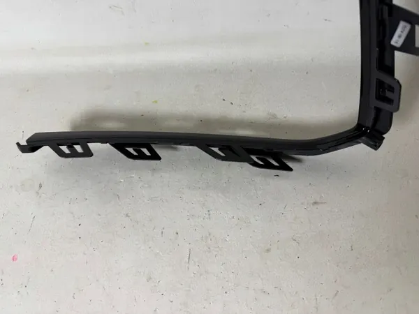 Faixa Para-choques Dianteiro Direito MG ZS Peça OEM image 4