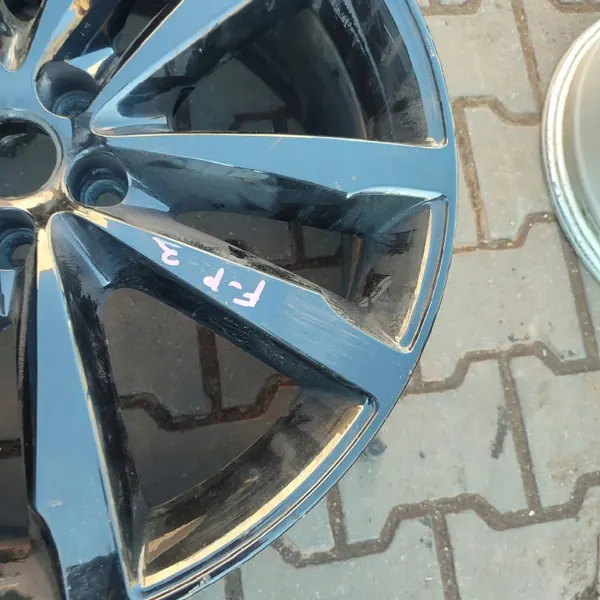 Jaguar F-Pace Vante OEM HK8M1007GA - Käytetty image 3