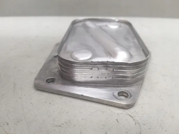 Refroidisseur d'huile OEM 70366452 pour 0.9 TwinAir Fiat 500 image 7