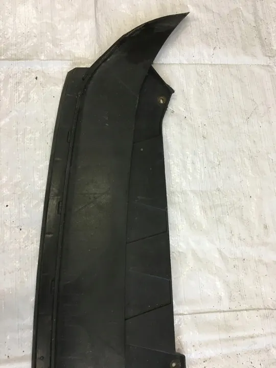 VOLKSWAGEN PASSAT B7 Etupuskuri Spoileri 3AA805903 image 3