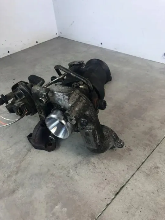 Turbocharger CITROËN C3 I 1.4L diesel 52kW 2011 image 4