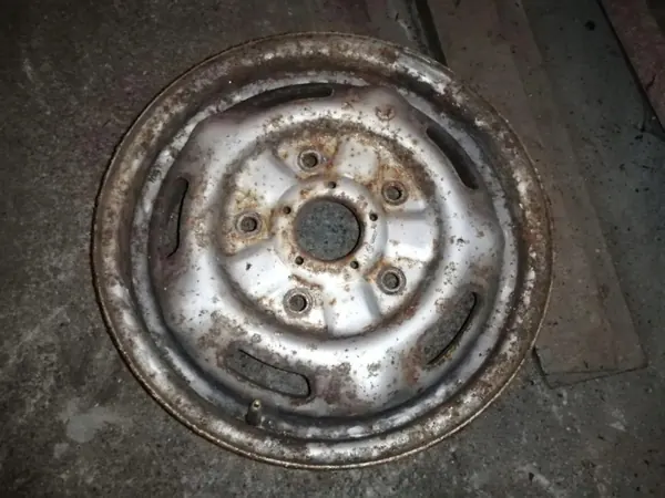 OEM 2160817 Vorderer rechter Stoßdämpferhalter für Ford image 2