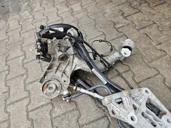 ALFA ROMEO GIULIETTA Achterasbalk Ophanging image 5