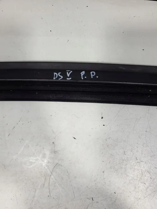 Dörrtätning OEM 9687801980 Höger Fram Citroen DS5 image 3