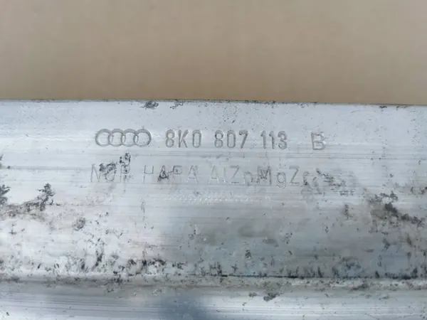 Audi A4 B8 08-12 Etupuskuri Vahvistus 8K0807113B image 8