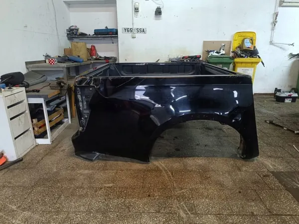 ISUZU D-MAX III taka-kuormatila OEM BTU1816 image 4