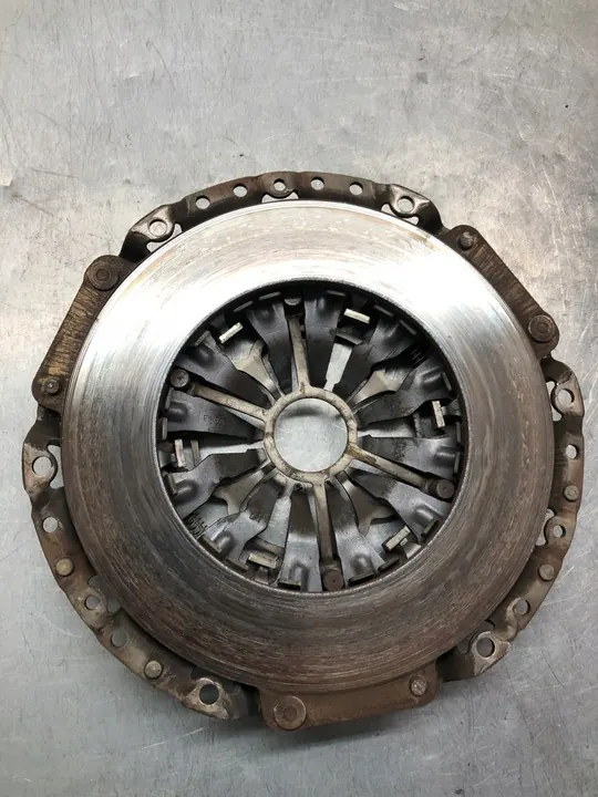 A4 B9 2.0 TDI Volante de Dupla Massa 0CS141026B image 2