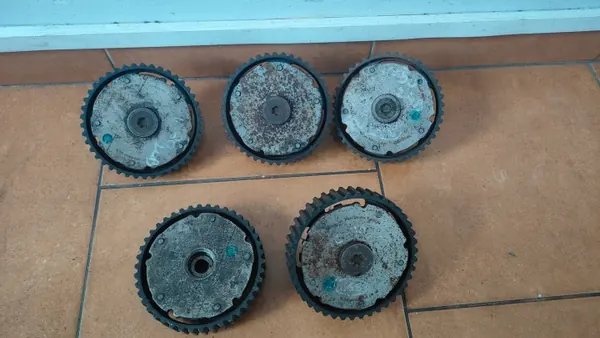 Volvo Variabel ventiltidshjul OEM 30646226 image 2