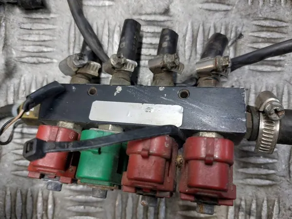 Kit LPG Zenit OEM 67R-014066 - Instalación Gas Usada image 4