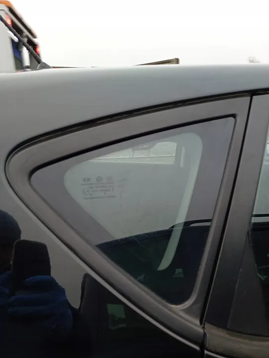 Hyundai i30 07-11 höger sidoruta OEM MM-0201-58 image 2