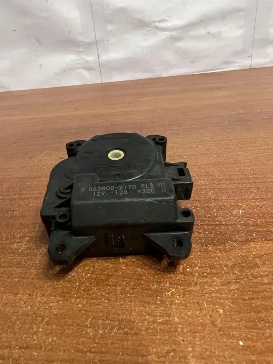Toyota D2131 fläktmotor för RAV 4 III Diesel 2012 image 5