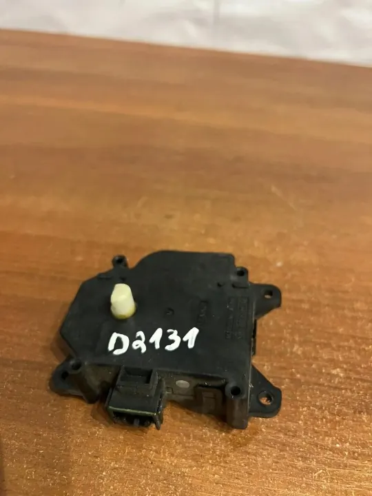 Toyota D2131 fläktmotor för RAV 4 III Diesel 2012 image 6
