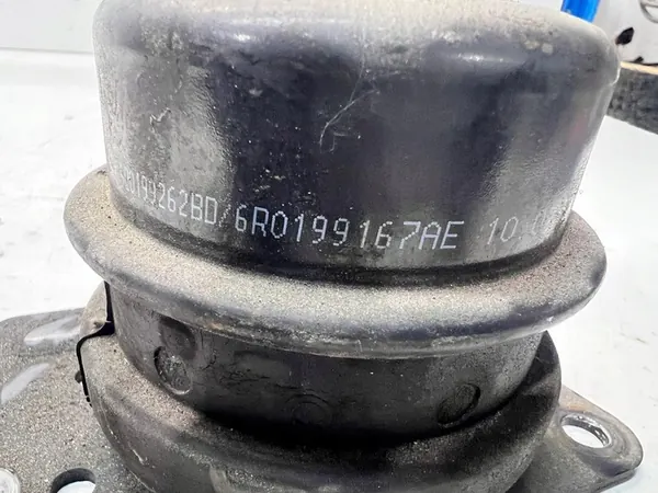 Engine Mount Right Audi A1 VW Skoda Seat 1.6 TDI image 6