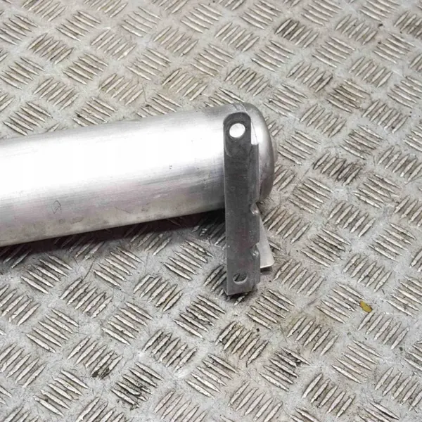 Maserati Levante 2017 Luchttank OEM 6700375210 image 6