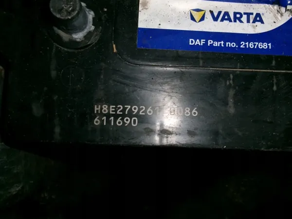 Batería DAF Genuine 12V 240Ah 1200A OEM image 4