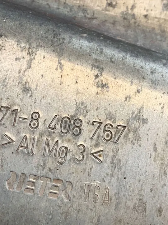 OEM 8408767 Cubierta inferior tanque izquierda image 4