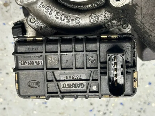 Turbocompresseur AUDI A4 B7 2.7 TDI 059145715R image 6