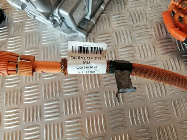 Pieza OEM A2059000417 A2059060902 Mercedes W205 2.2 image 5