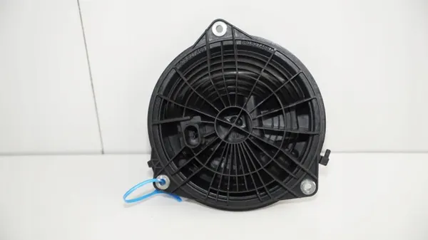 Bakluckhandtag OEM 360183327 för VW Golf 6 image 3