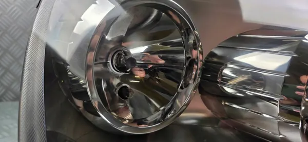 Oikea etuvalaisin Opel Corsa C Lift 03-06 image 3